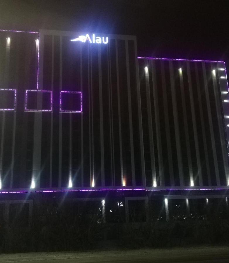 Апартамент Алау Apartment Astana Luaran gambar